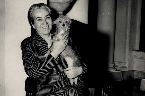  7064628 - Gabriela Mistral - 14_12_2007 - 11.48.55 - copia.jpg