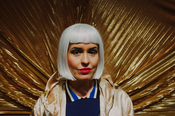 El día que el sol descubrió que era una estrella 8. Daniel Hanselmann © GAM.png El día que el sol descubrió que era una estrella 3. Daniel Hanselmann © GAM.png