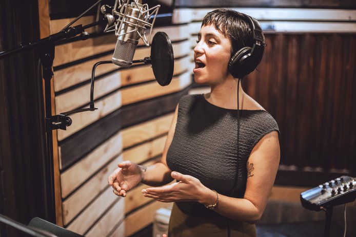 © Elizabeth González