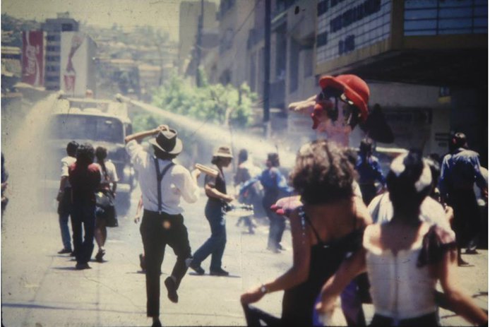 Pasacalles del Plebiscito de 1988, facilitada por Roberto Pablo.