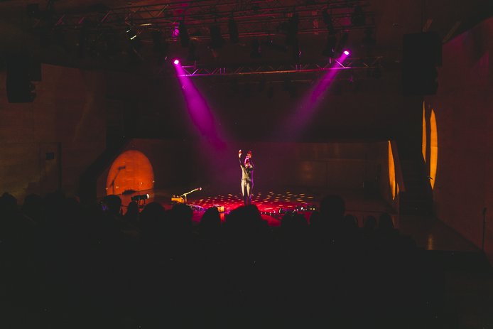 © Amanda Valenzuela