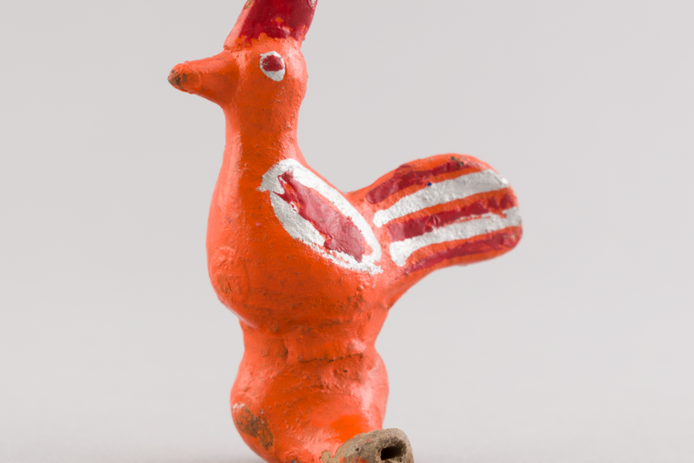Gallina Silbato -Aerófono – 1955- Nicaragua Modelado en Modelado Pasta cerámica. Colección MAPA